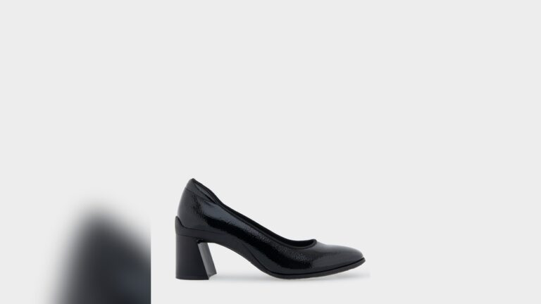 Can I Stretch Patent Leather Shoes : Expert Tips for Comfort