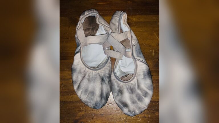 How to Clean Ballet Shoes