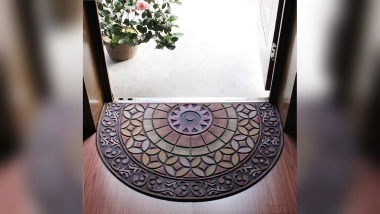 How to Clean Non Slip Shoes : Easy Tips for Spotless Footwear