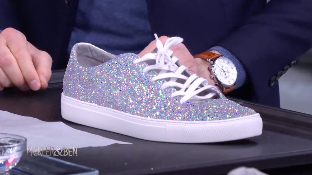 How to Clean Work Shoes : Ultimate Guide to Sparkling Shoes